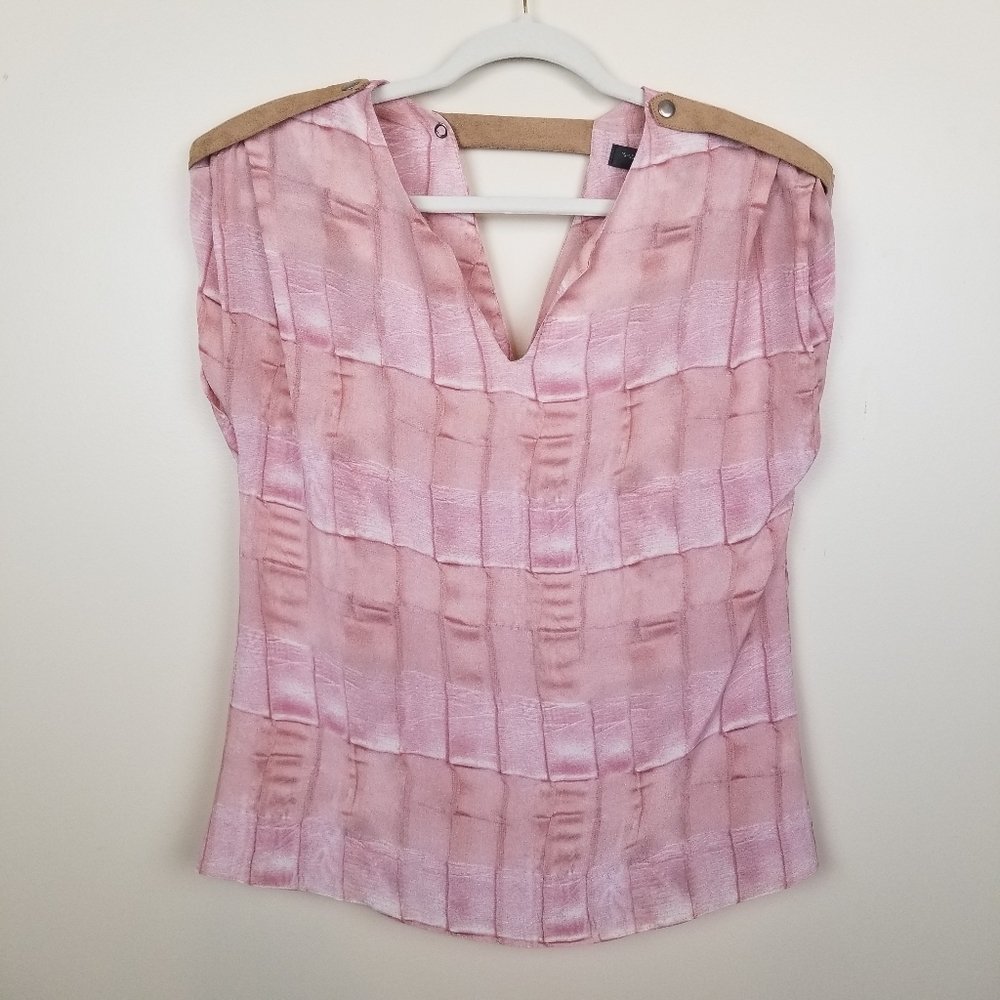 | Anthro | Waverly Grey 100% Silk Pink Blouse